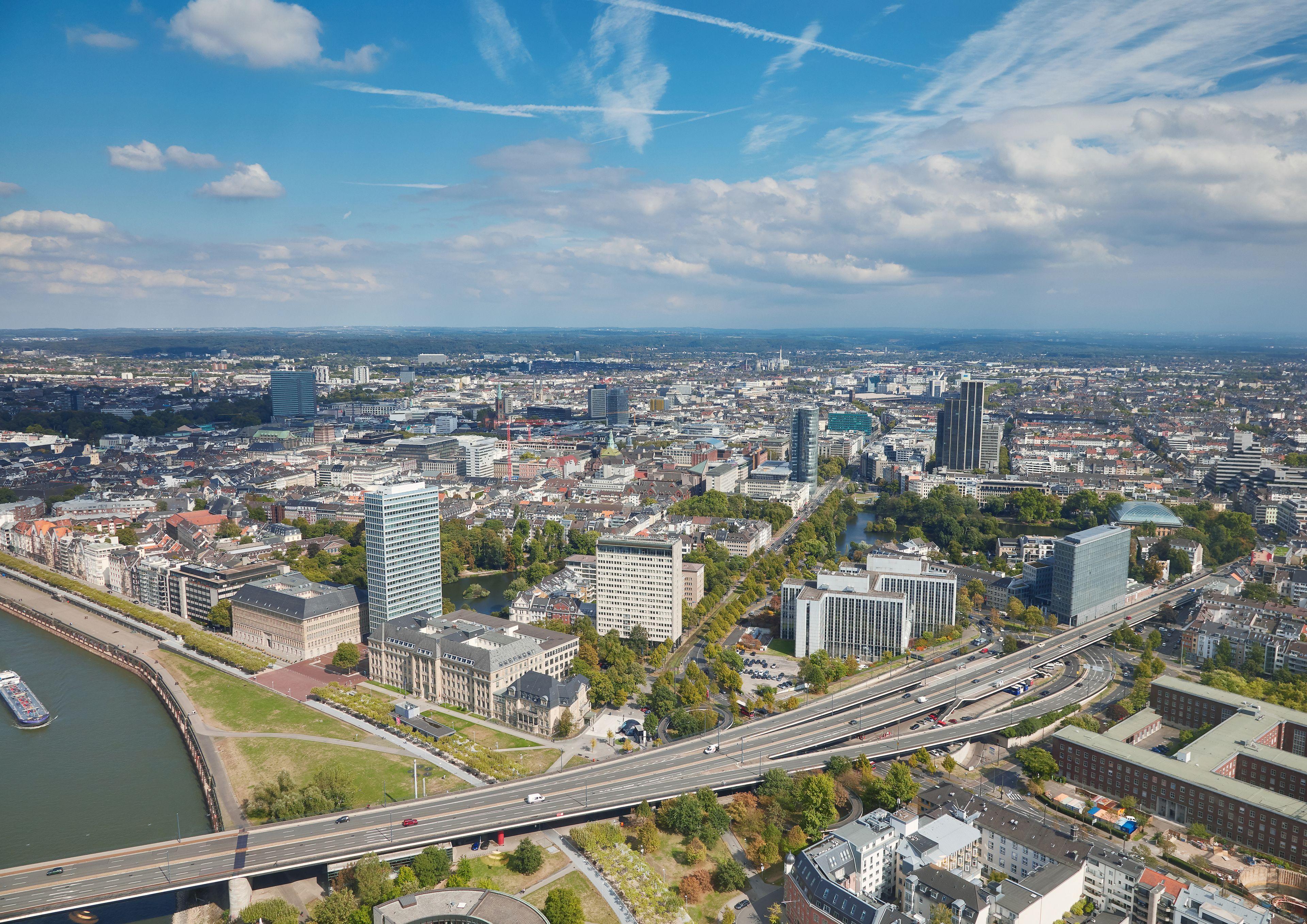 Living 4* Dusseldorf