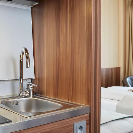 Hotel Living 4*