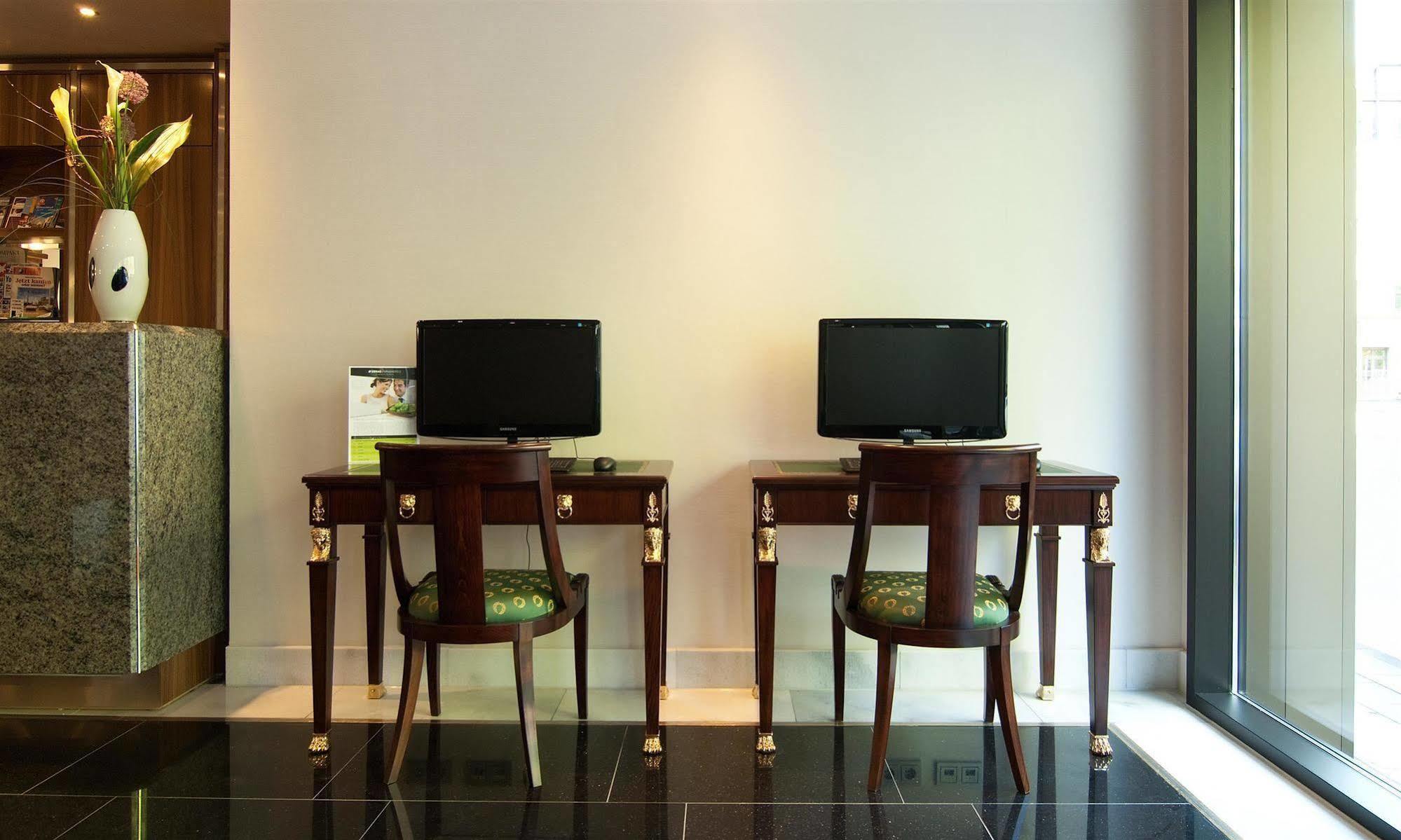 Living 4* Düsseldorf